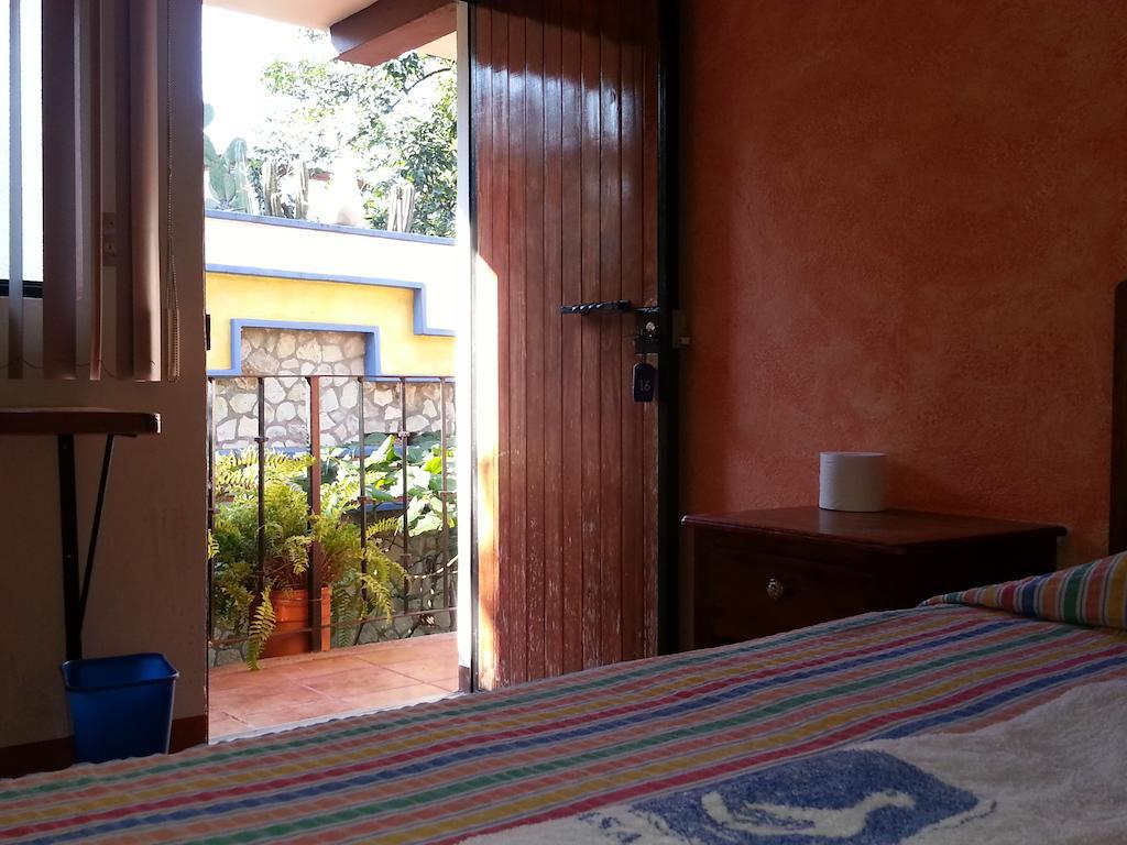 Hotel Casa Arnel Oaxaca Habitación foto